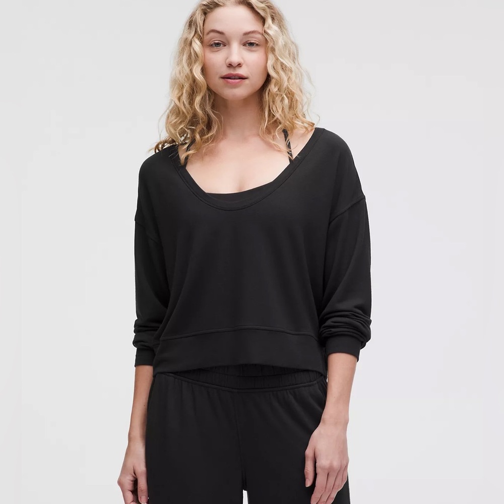 BeCalm Scoop-Neck Pullover